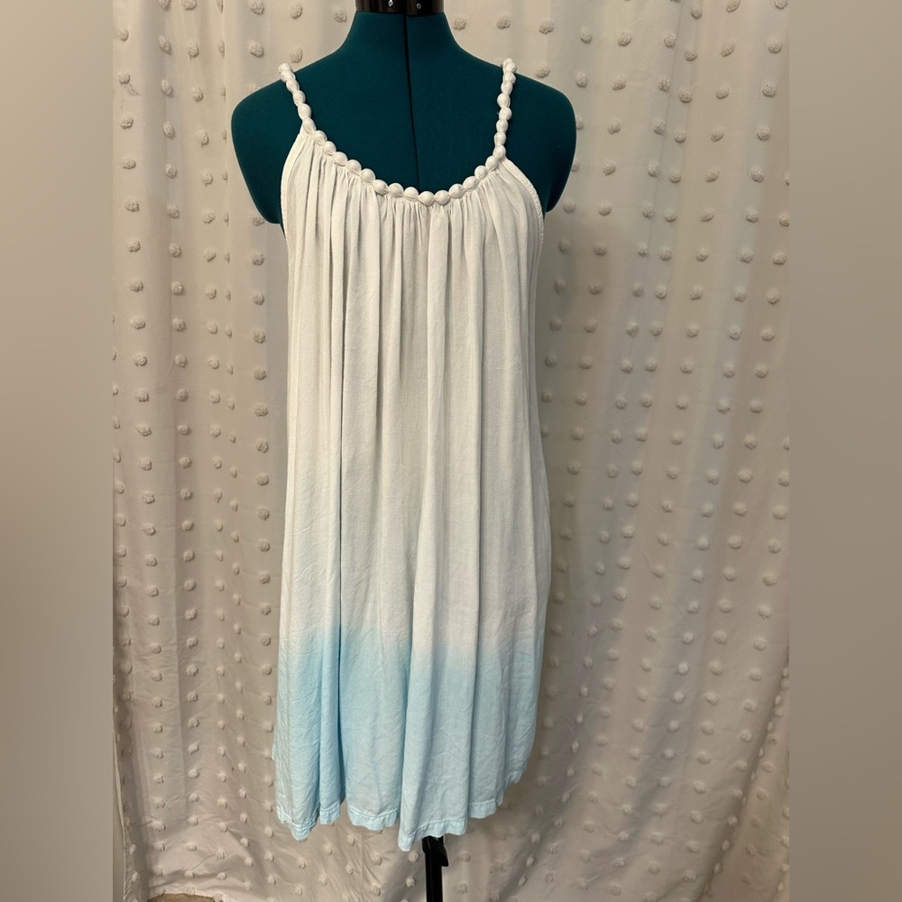 VENUS White and Light Blue Dress